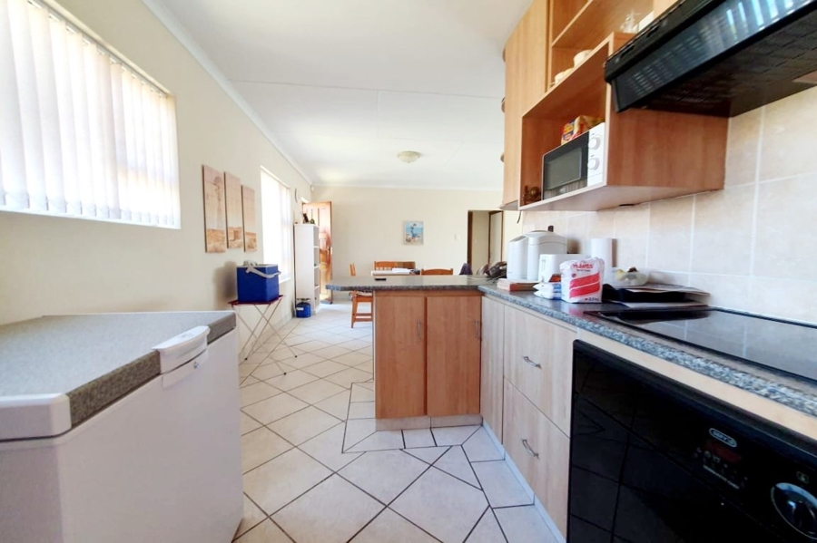 3 Bedroom Property for Sale in Fraaiuitsig Western Cape